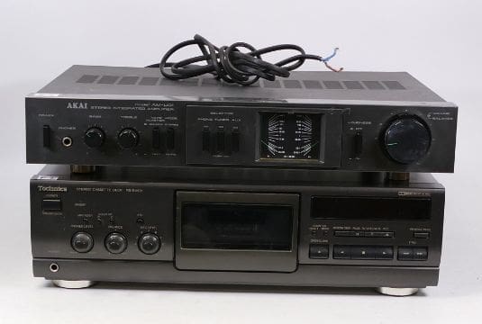 Lot-668-collection-of-Hifi-equipment