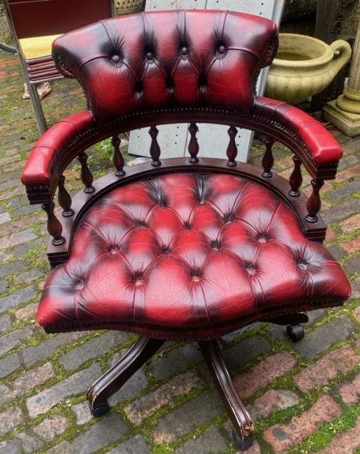 Lot-636-Oxblood-Red-Chesterfield-Captains-Swivel-Desk-Chair An Oxblood Red Chesterfield Captains Swivel Desk Chair