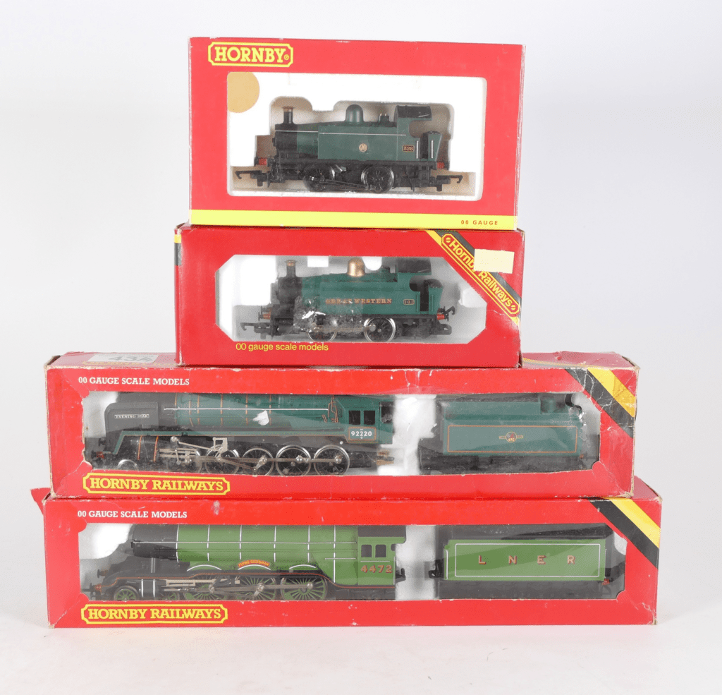 Hornby Railways OO gauge locomotives to include R.065 2-10-0 Evening Star BR, R.845 4-6-2 Flying Scotsman LNER, R.077 0-4-0 G.W.R Tank (wrong box) and R.2665 0-4-0T BR Industrial locomotive no.328. Untested. (4)